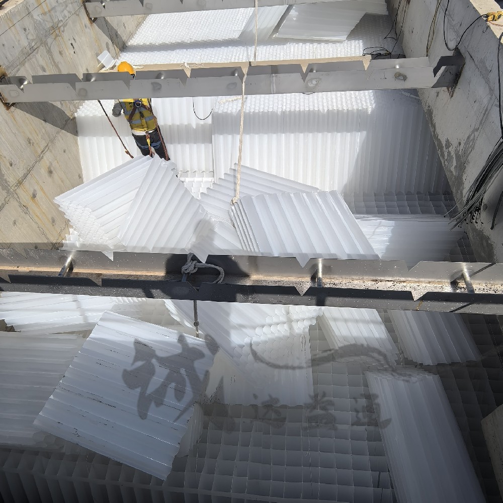 水廠(chǎng)施工現(xiàn)場(chǎng)